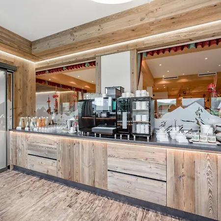Burgstein - Alpin & Lifestyle Hotel Langenfeld