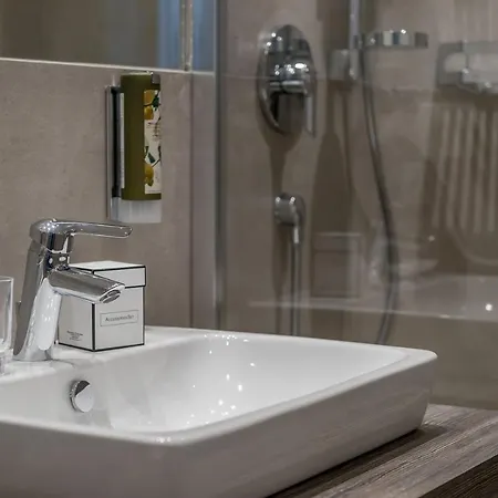 Hotel Burgstein - Alpin & Lifestyle 4*