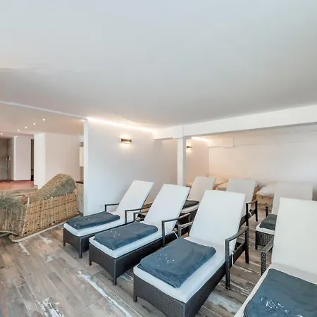 Hotel Burgstein Alpin & Lifestyle 4*