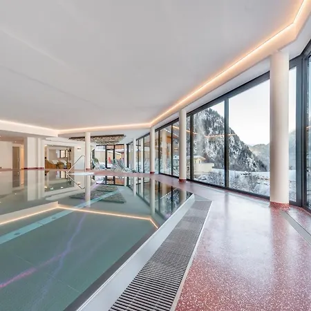 Hotel Burgstein Alpin & Lifestyle