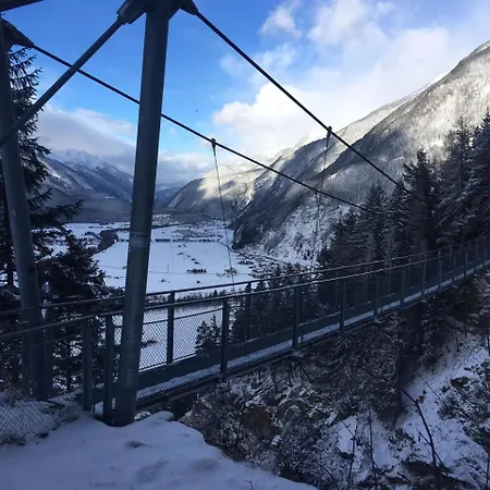 Burgstein - Alpin & Lifestyle 4*