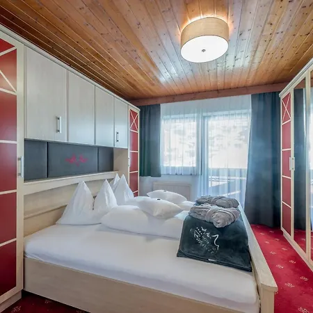 Hotel Burgstein - Alpin & Lifestyle Längenfeld