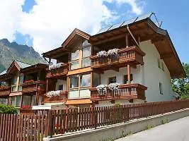 Burgstein - Alpin & Lifestyle Отель Лангенфельд