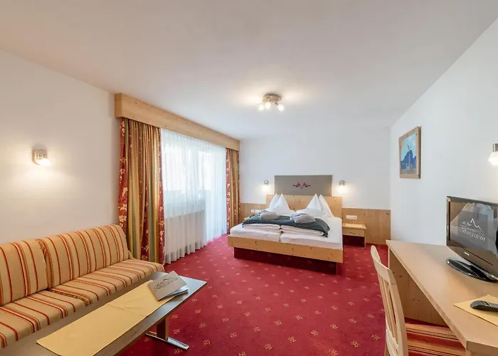 Отель Burgstein - Alpin & Lifestyle 4*