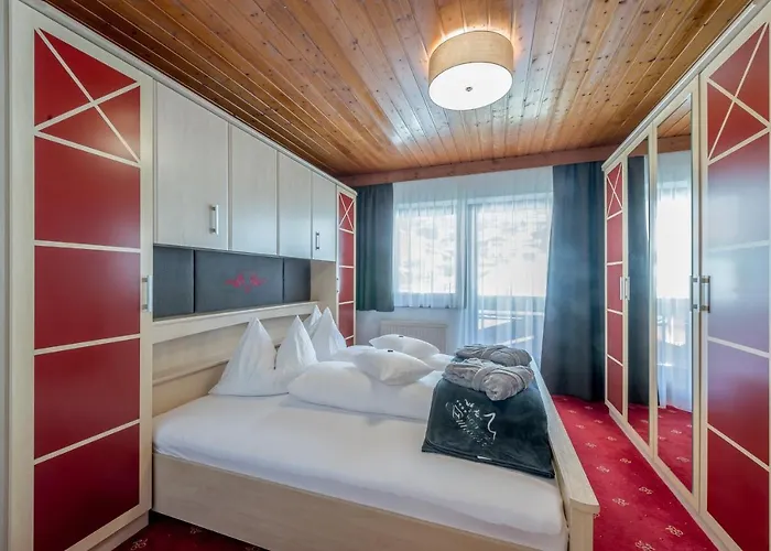 Отель Burgstein - Alpin & Lifestyle Лангенфельд