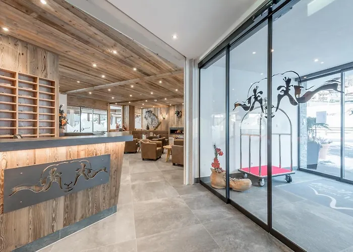 Burgstein - Alpin & Lifestyle Лангенфельд