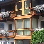 Hotel Burgstein - Alpin & Lifestyle 4*