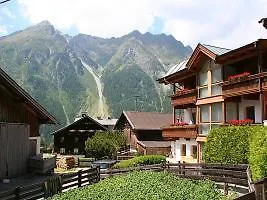 Szálloda Burgstein - Alpin & Lifestyle