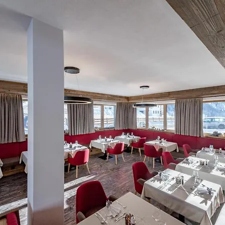 Burgstein - Alpin & Lifestyle Längenfeld